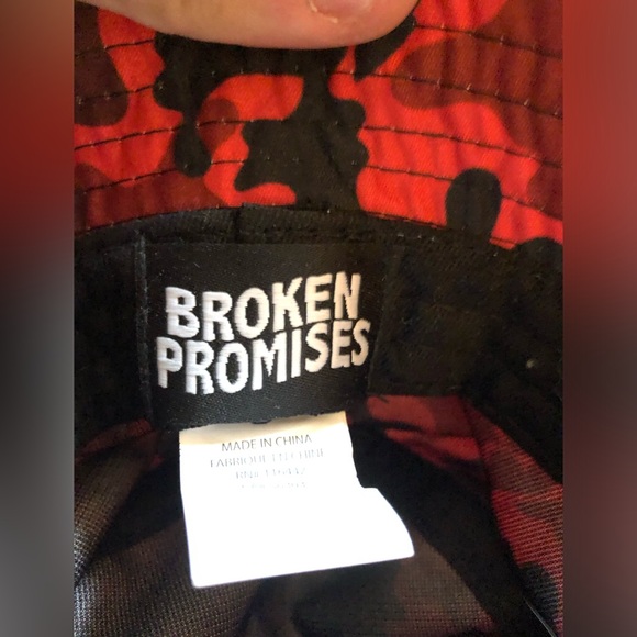 Broken Promises Bucket Hat - Picture 3 of 3